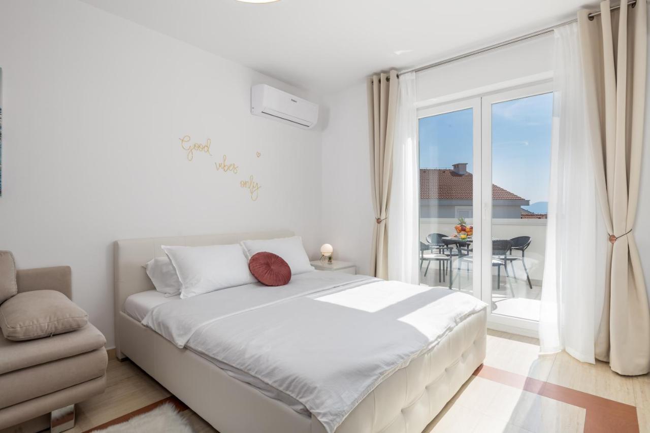 Luxury Studio Apartment Honeymoon Selce Eksteriør bilde