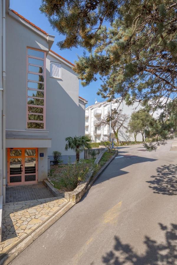 Luxury Studio Apartment Honeymoon Selce Eksteriør bilde